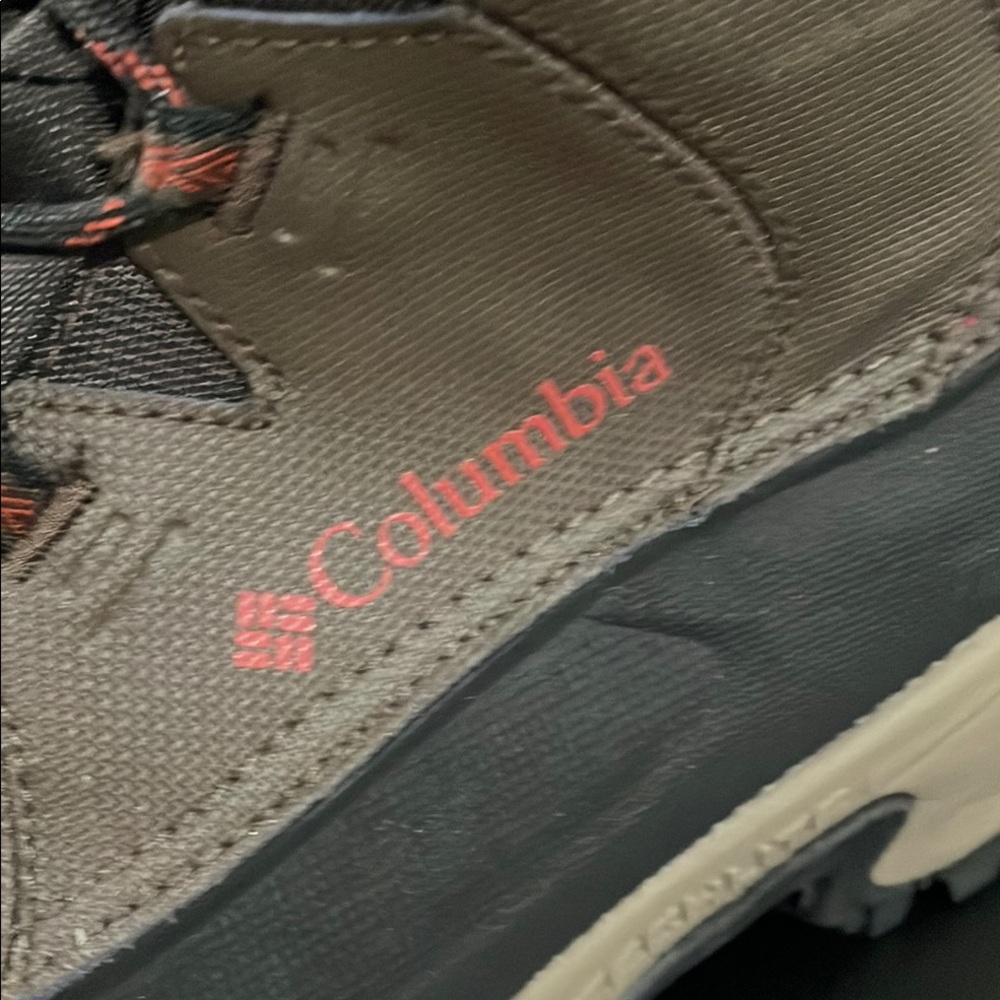 Columbia Brown and Black Waterproof Snow Boots - Picture 2 of 7